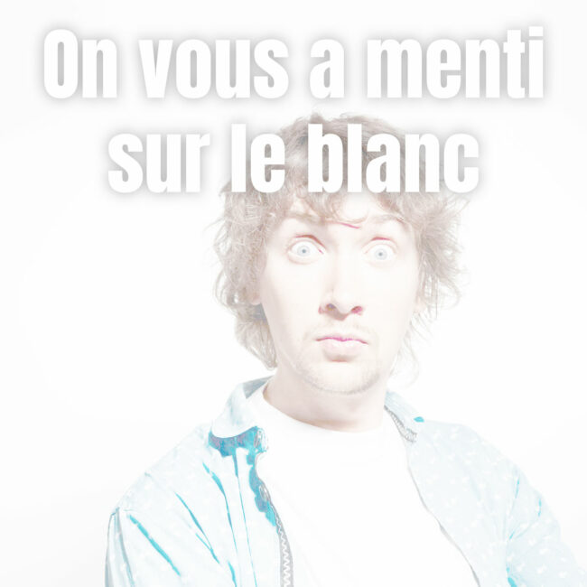 Le blanc ne crée pas l’impact. Ce qui crée l’impact, c’est ce que vous avez eu le courage de retirer.
